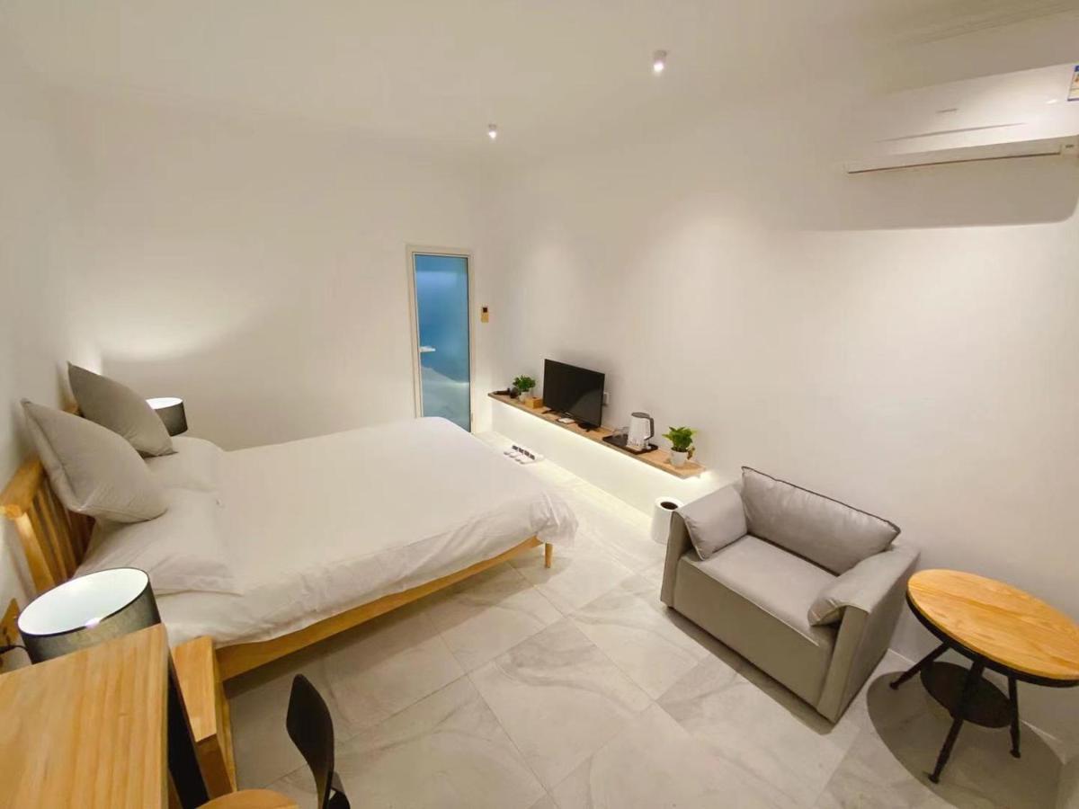 Lantian Garden Hostel Qingdao Exterior photo