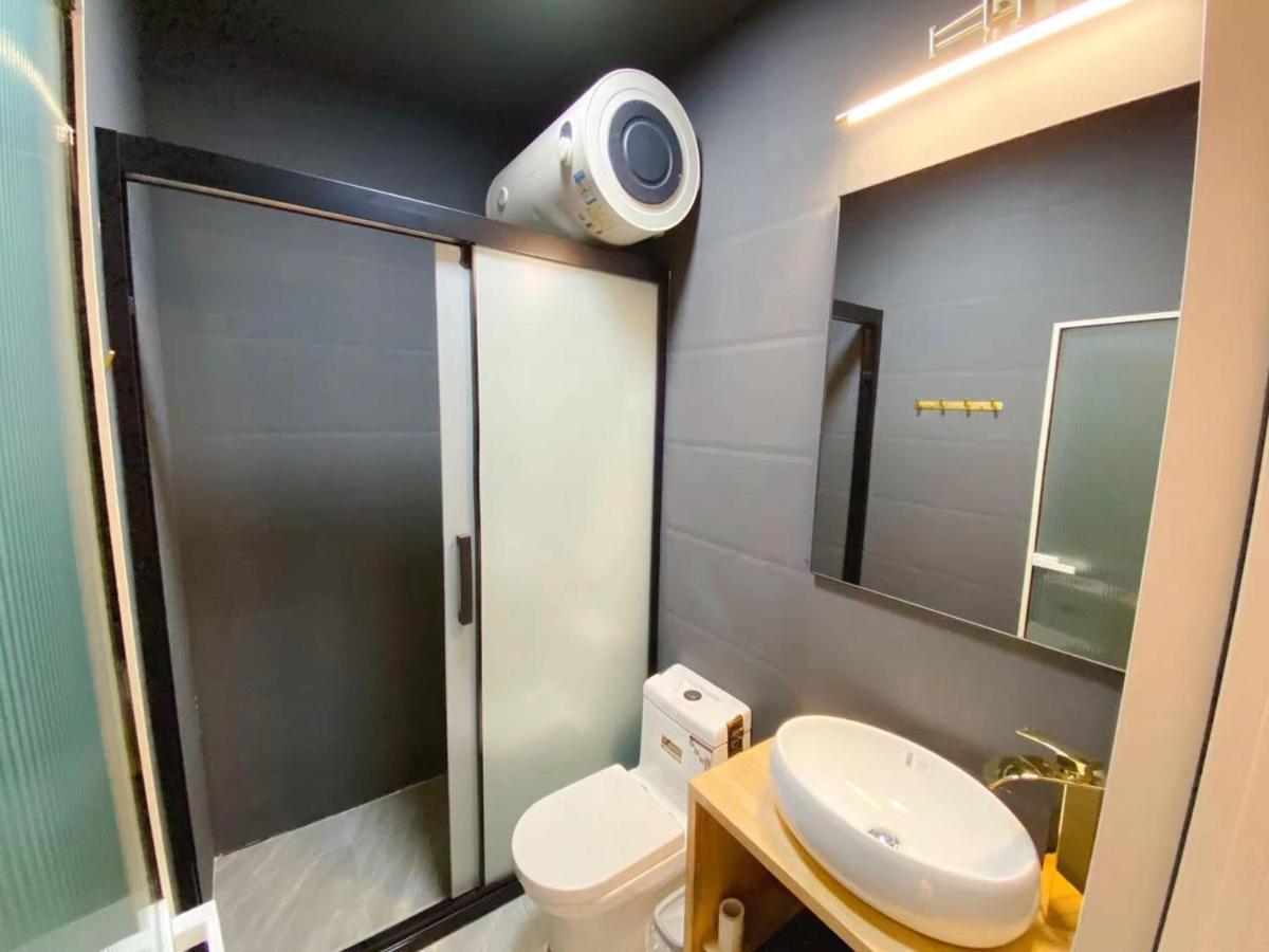 Lantian Garden Hostel Qingdao Exterior photo