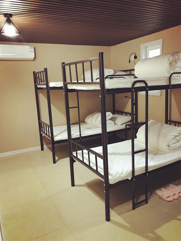 Lantian Garden Hostel Qingdao Exterior photo